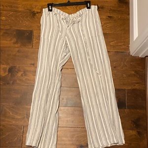 Cute pants. Size small!